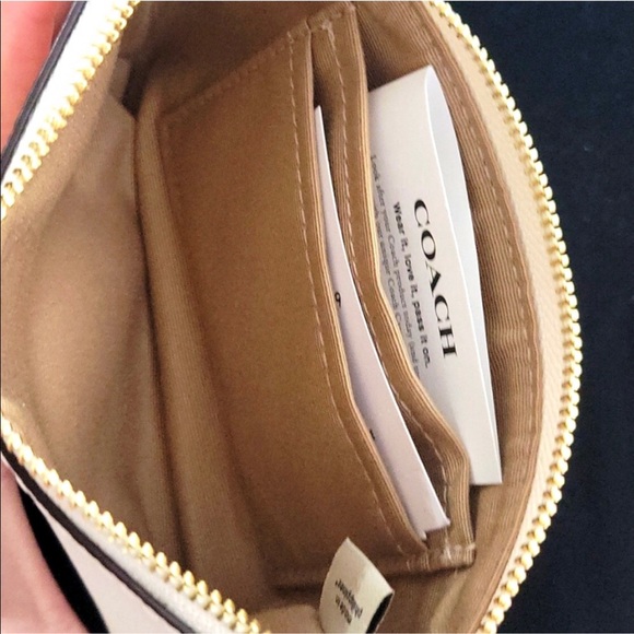 COACH, Colorful, Swan Leather Wristlet, NWT - Picture 3 of 7